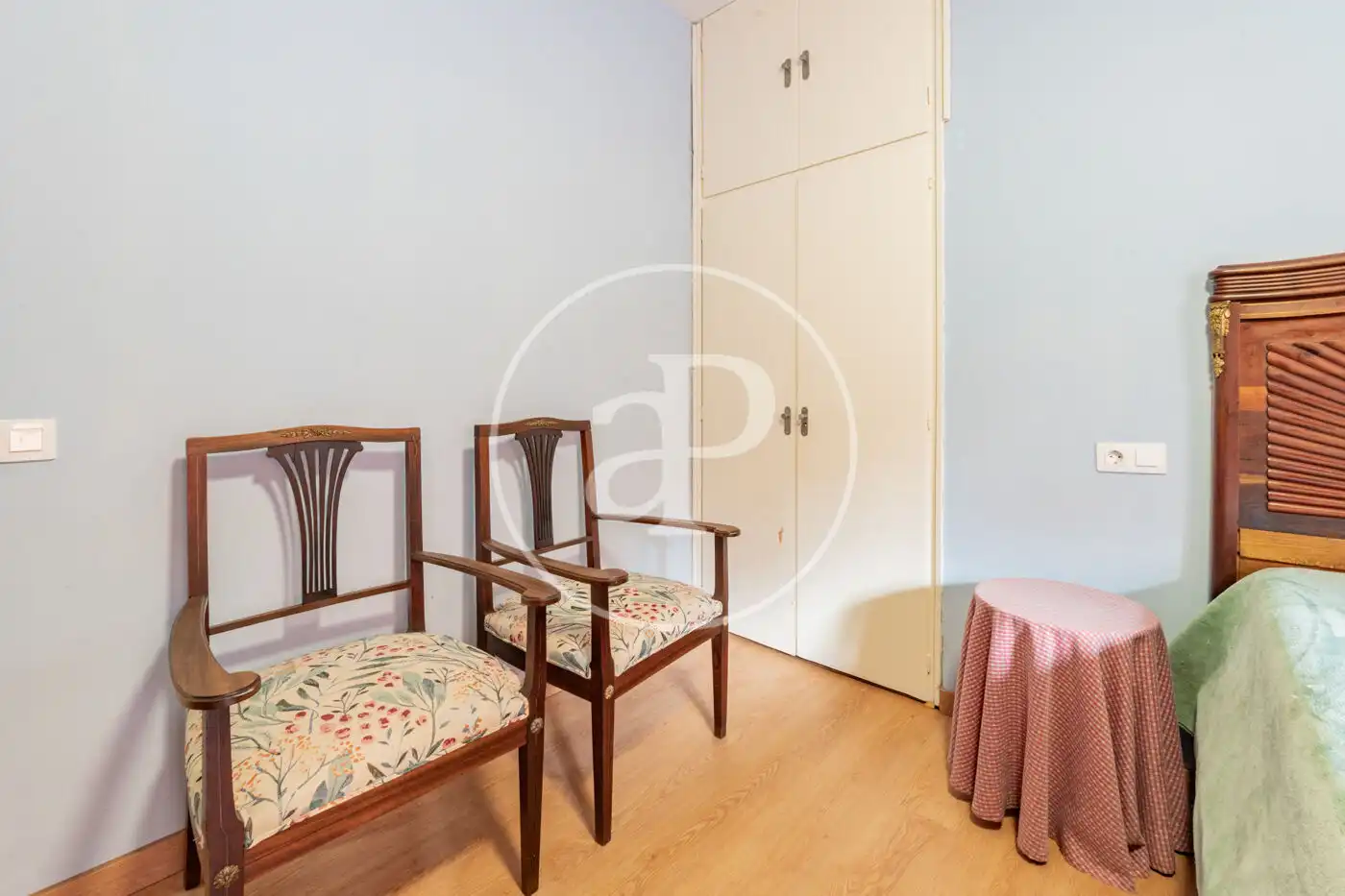 Bedroom of Flat for sale in Madrid  with Heating, Terrace and Storage room