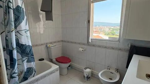 Foto 3 de Piso en venta en Avenida Andurique, 52, San Salvador - Caeira, Poio