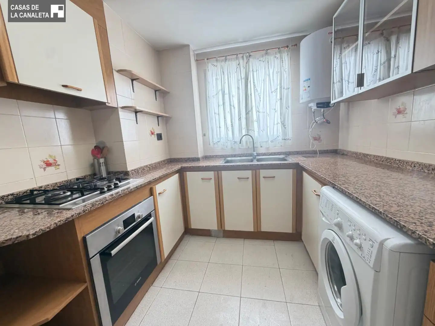 Cocina de Piso en venta en Valencia con Aire acondicionado y Balcón