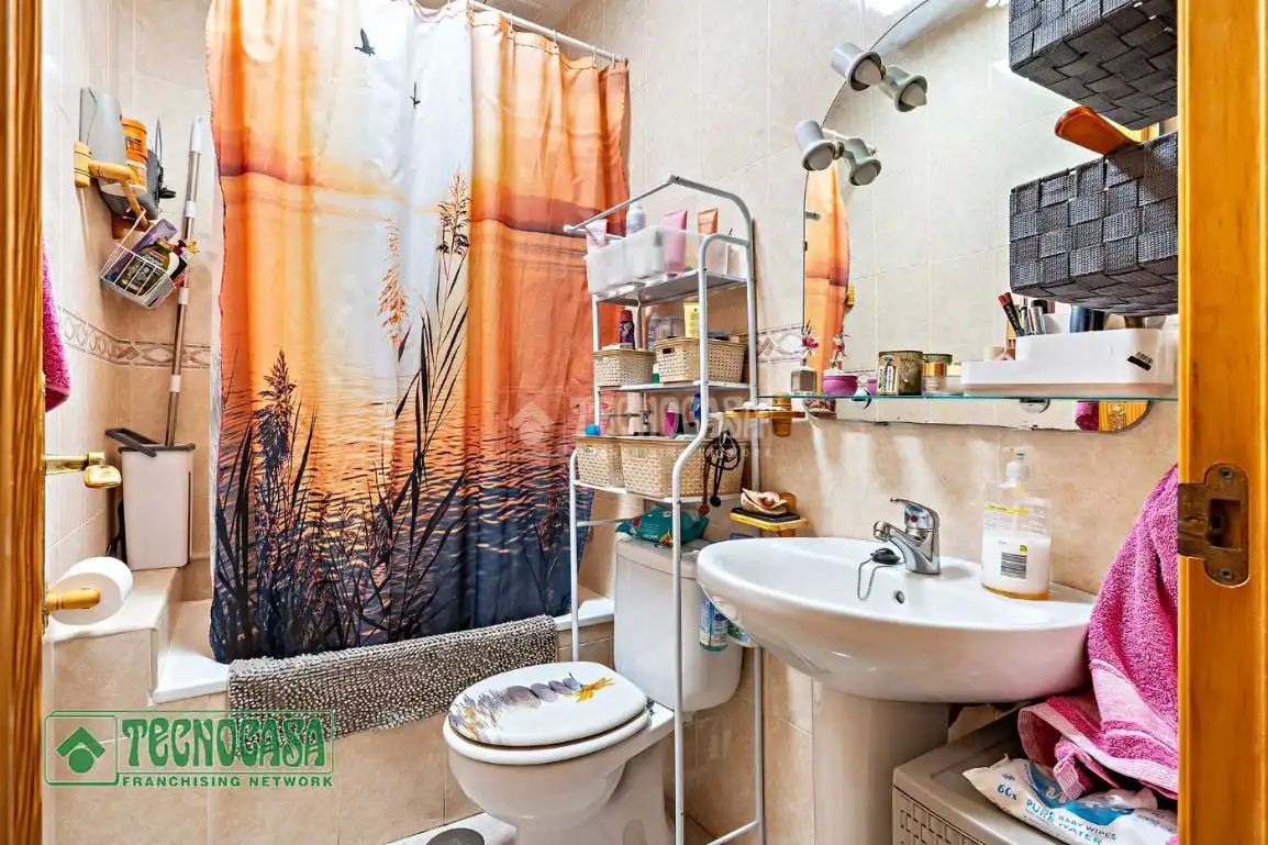 Baño de Casa adosada en venta en Cártama con Aire acondicionado y Calefacción