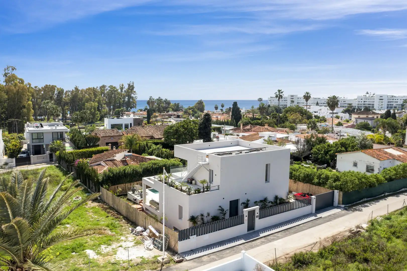 Vista exterior de Casa o chalet en venta en Marbella con Aire acondicionado, Jardín privado y Terraza
