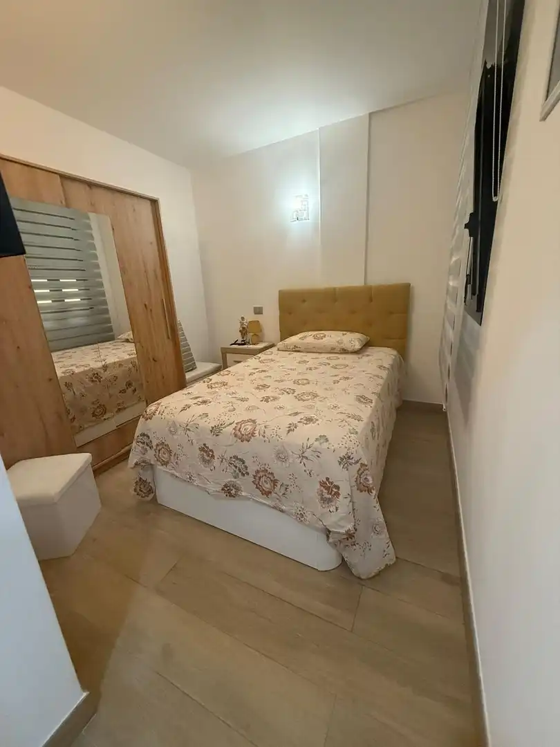 Dormitori de Apartament en venda en Adeje amb Moblat i Piscina comunitària