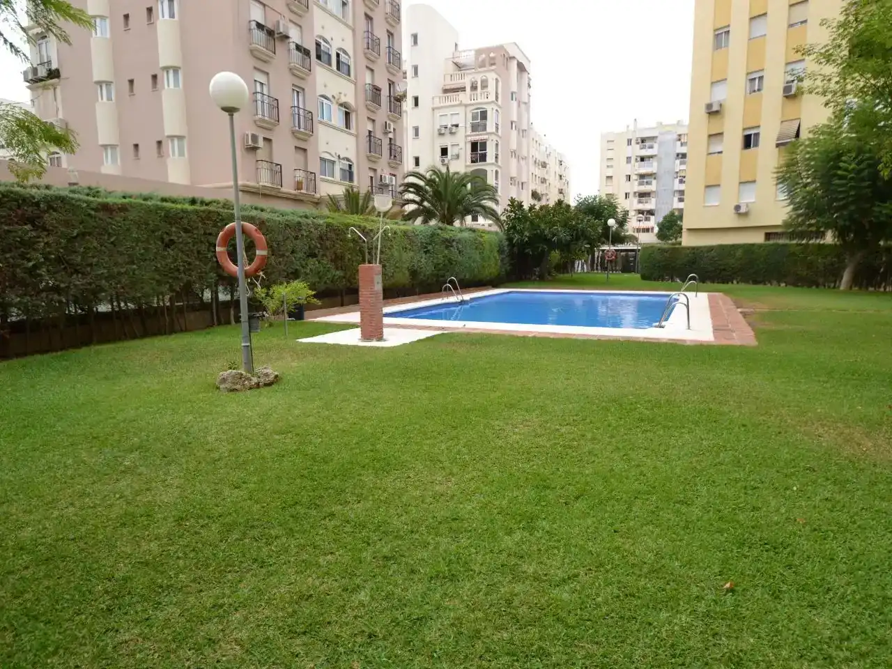 Swimming pool of Flat for sale in Torremolinos  with Air Conditioner, Swimming Pool and Balcony