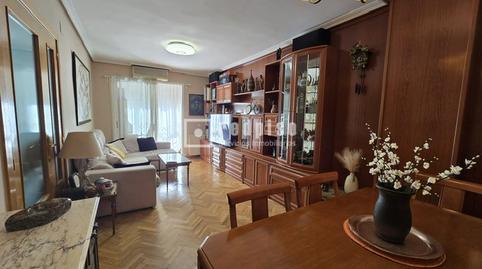 Foto 2 de Pis en venda a De Concejo de Teverga, Entrevías,  Madrid Capital