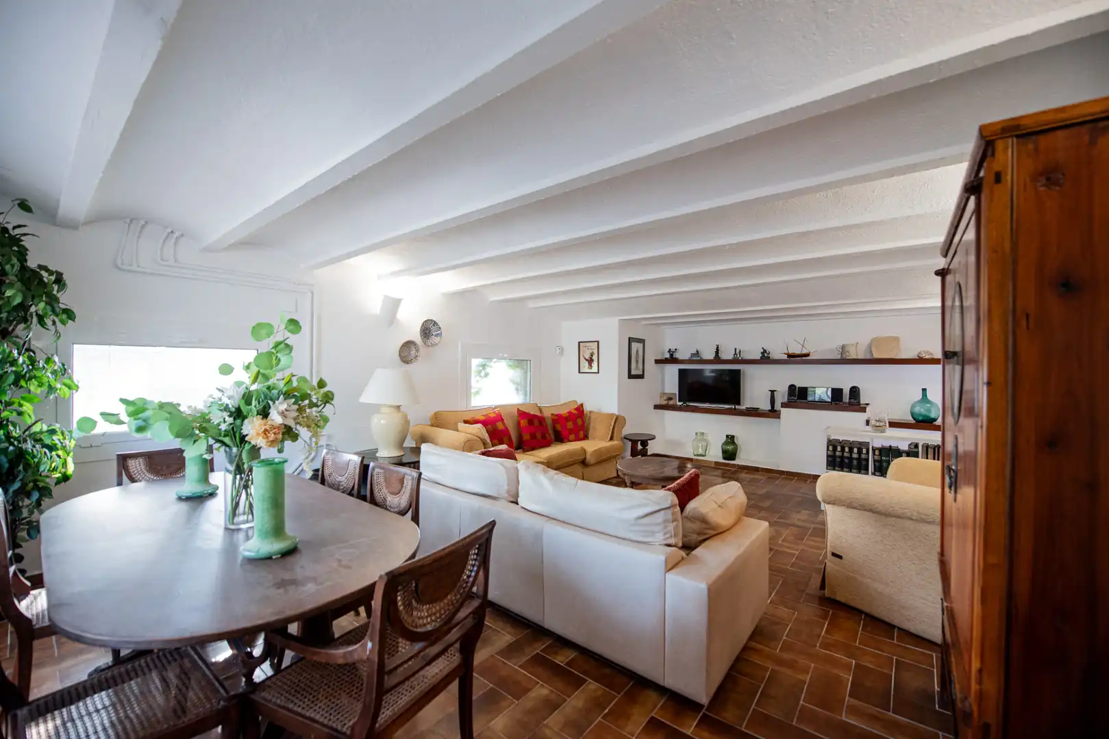 Sala d'estar de Casa o xalet de lloguer en Sant Feliu de Guíxols amb Calefacció, Jardí privat i Moblat