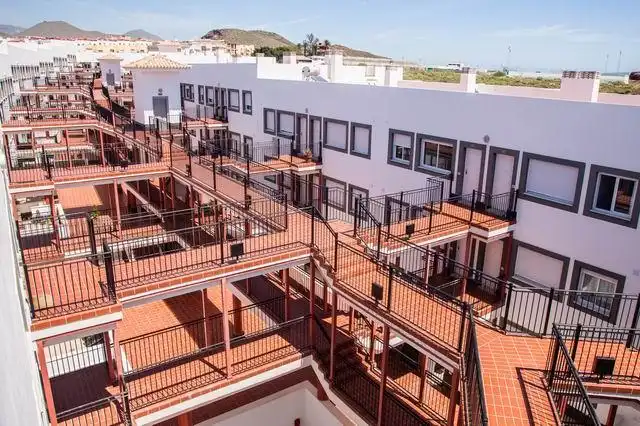 Vista exterior de Pis en venda en San Miguel de Abona amb Terrassa, Traster i Balcó