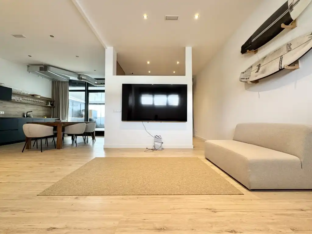 Living room of Commercial properties for sale in San Sebastián de los Reyes