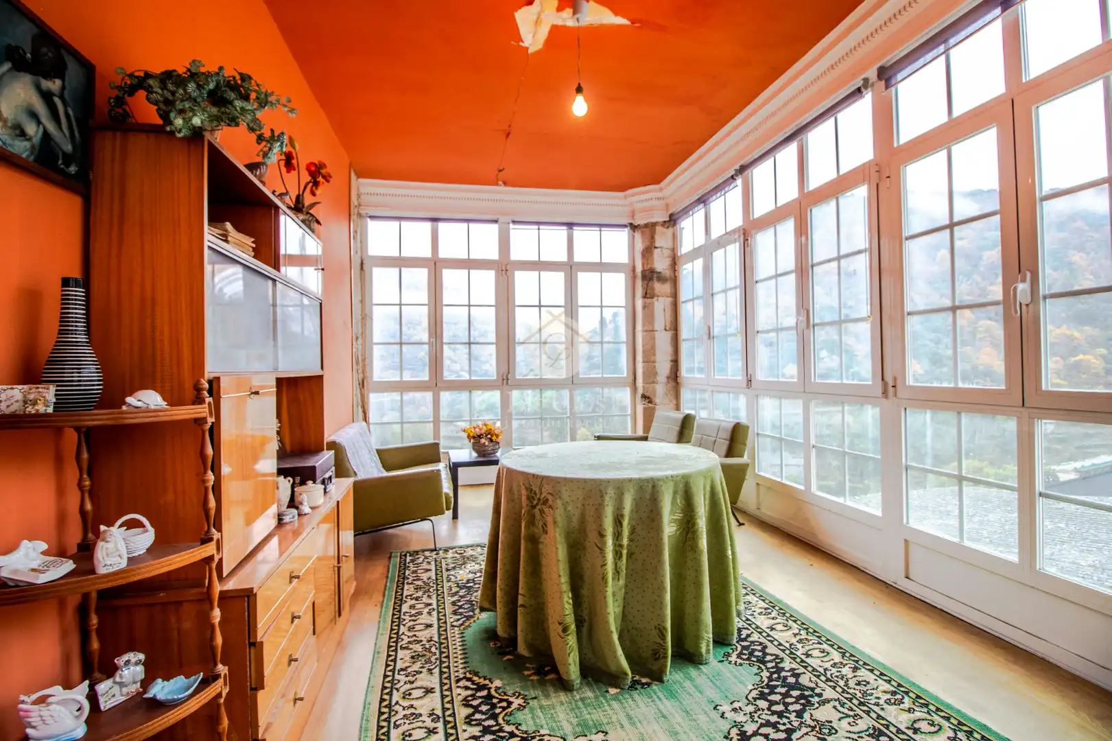 Esszimmer von Country house zum Verkauf in O Bolo  mit Privatgarten, Terrasse und Möbliert