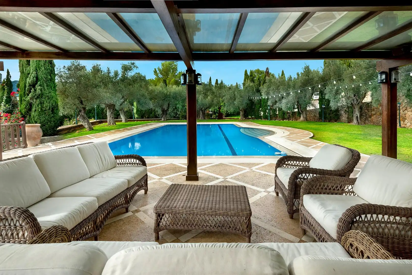 Terraza de Finca rústica de alquiler en  Palma de Mallorca con Aire acondicionado, Calefacción y Jardín privado