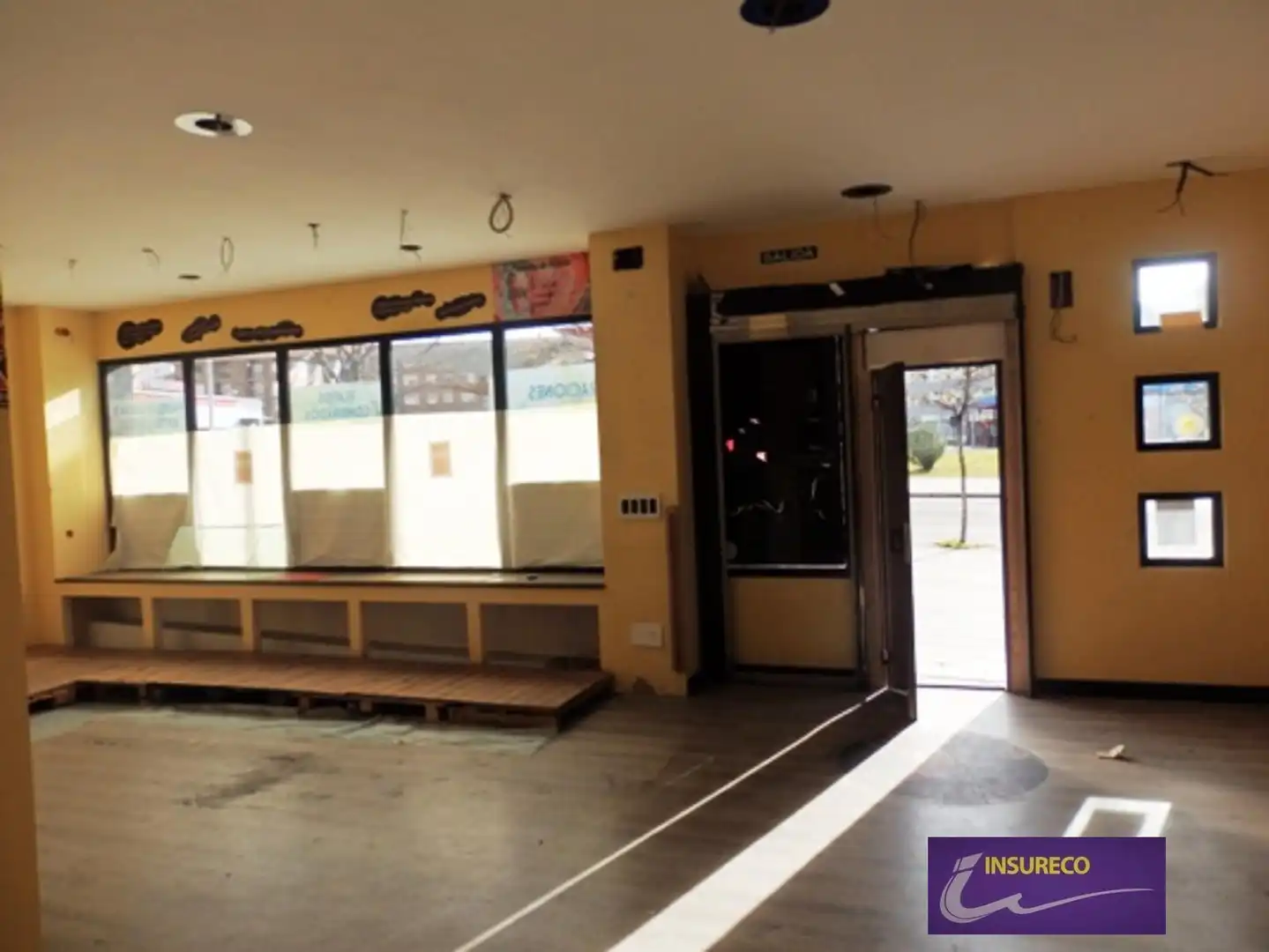 Business premises to rent in Cruz Roja Leon, imagen 3
