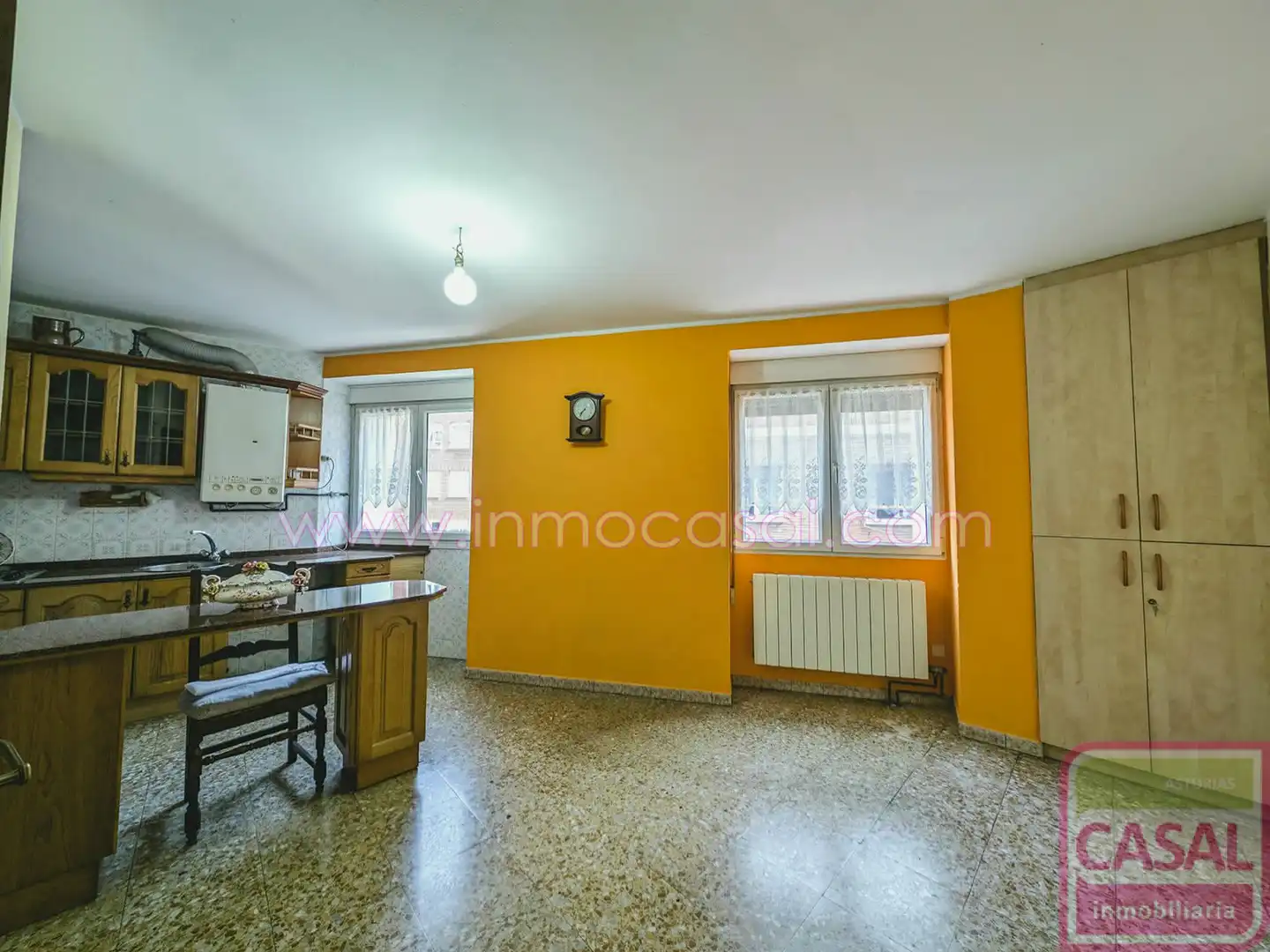 Cocina de Piso en venta en Gijón  con Calefacción