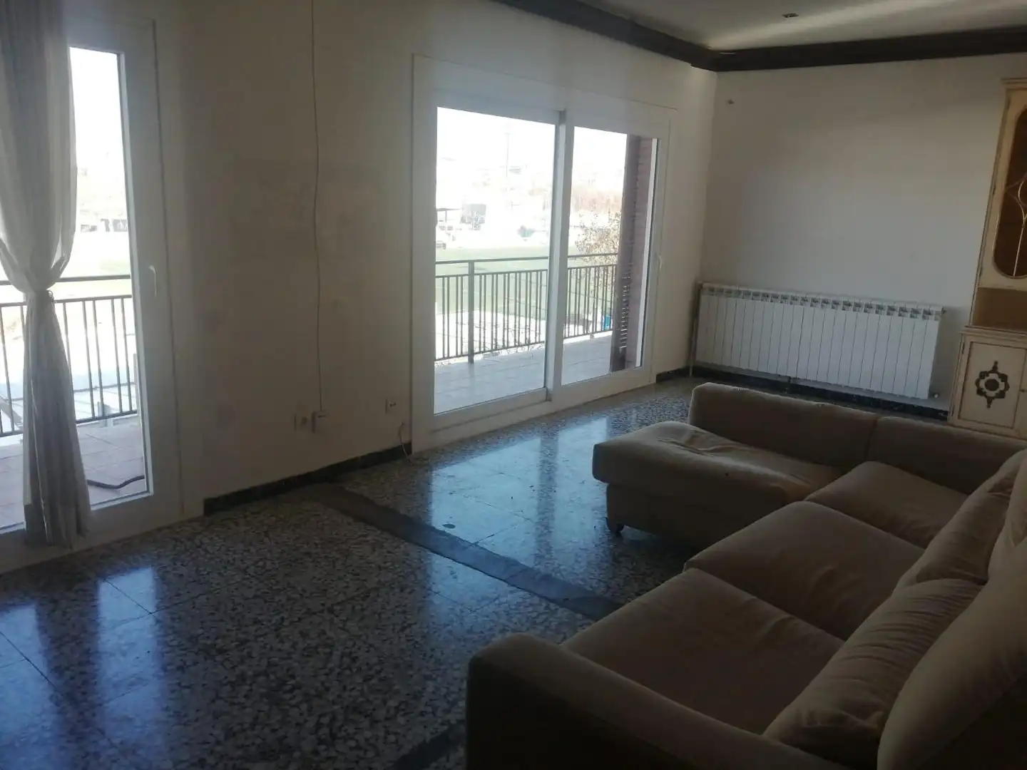 Sala d'estar de Casa o xalet en venda en Tàrrega amb Jardí privat, Terrassa i Traster