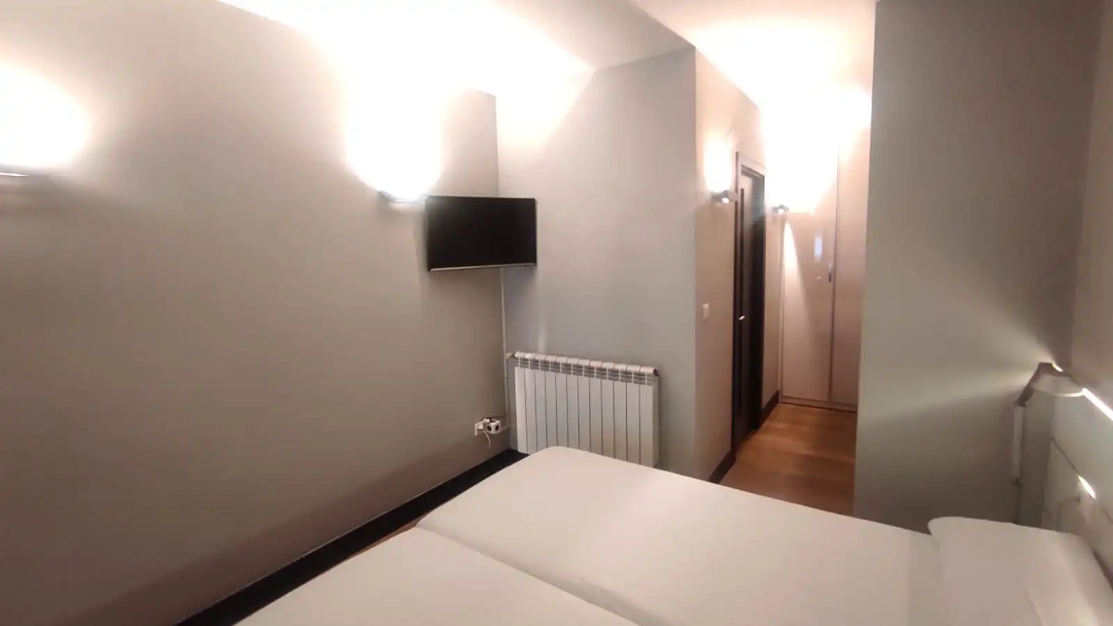 Habitación de Piso en venta en Eibar con Calefacción, Parquet y Amueblado