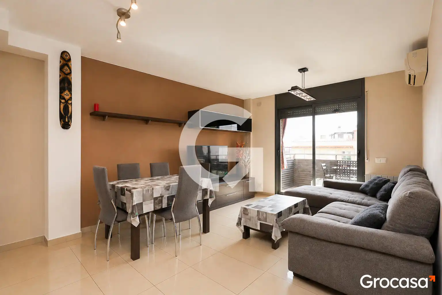 Living room of Flat for sale in Rubí  with Air Conditioner, Heating and Oven