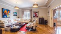 Living room of Flat for sale in  Madrid Capital  with Heating, Parquet flooring and Storage room