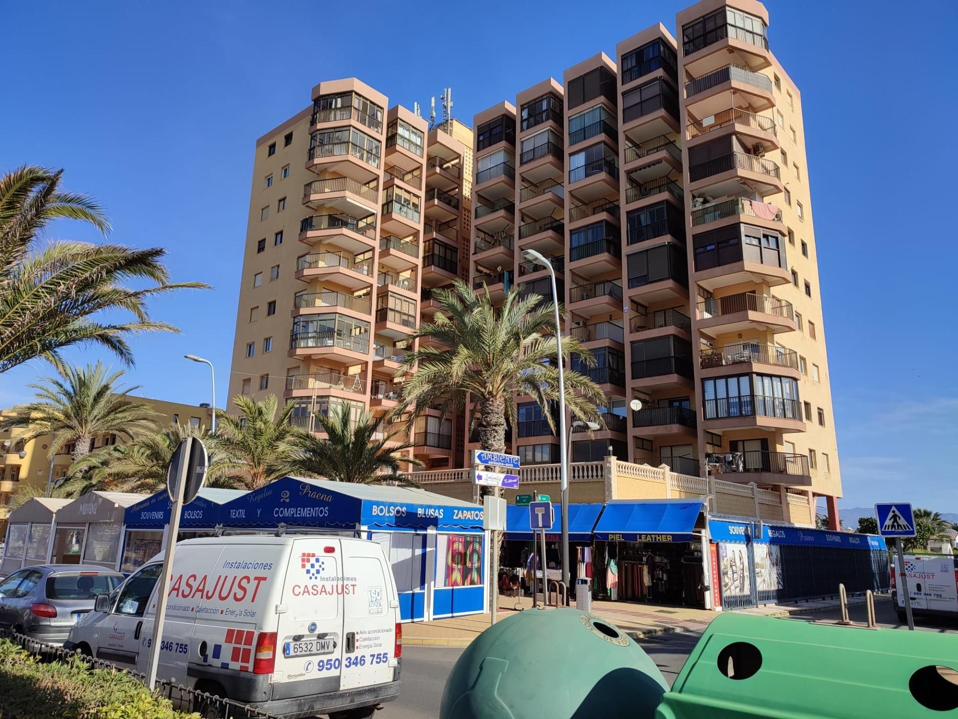 Exterior view of Flat to rent in Roquetas de Mar