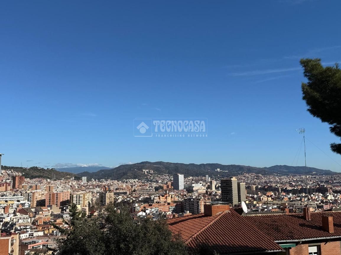 Vista exterior de Pis en venda en  Barcelona Capital