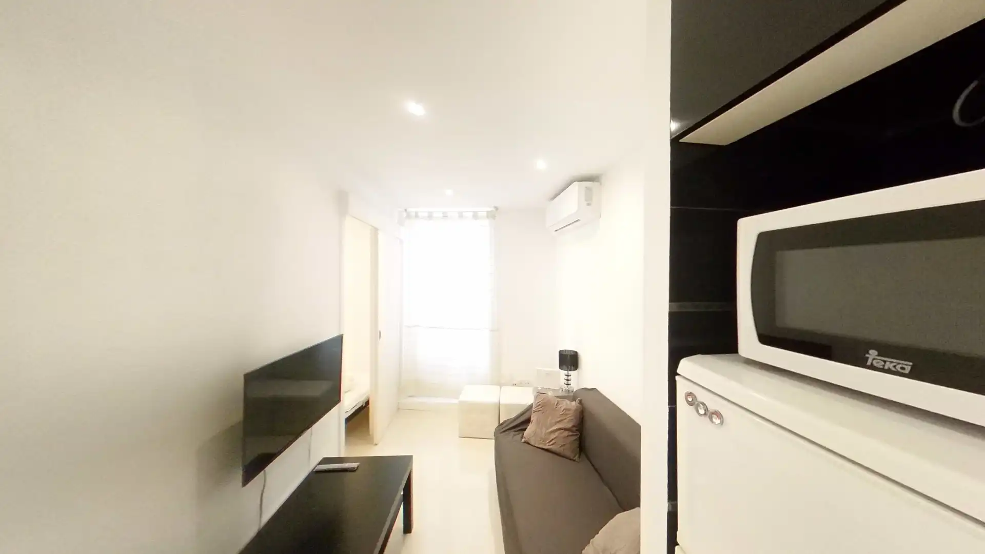 Flat with terrace to rent in Calle del Salitre, imagen 6