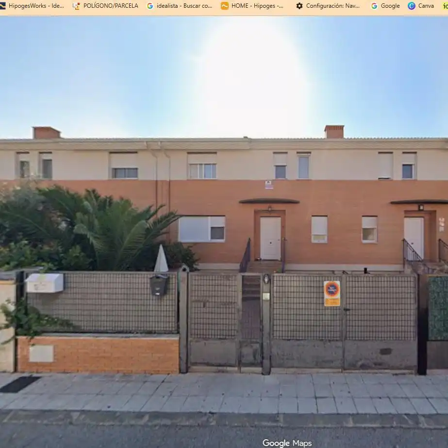 Adosado con piscina en venta en Calle Pablo Sorozábal