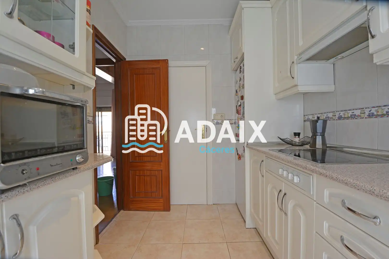 Flat with lift to rent in Calle Reyes Huertas, imagen 12