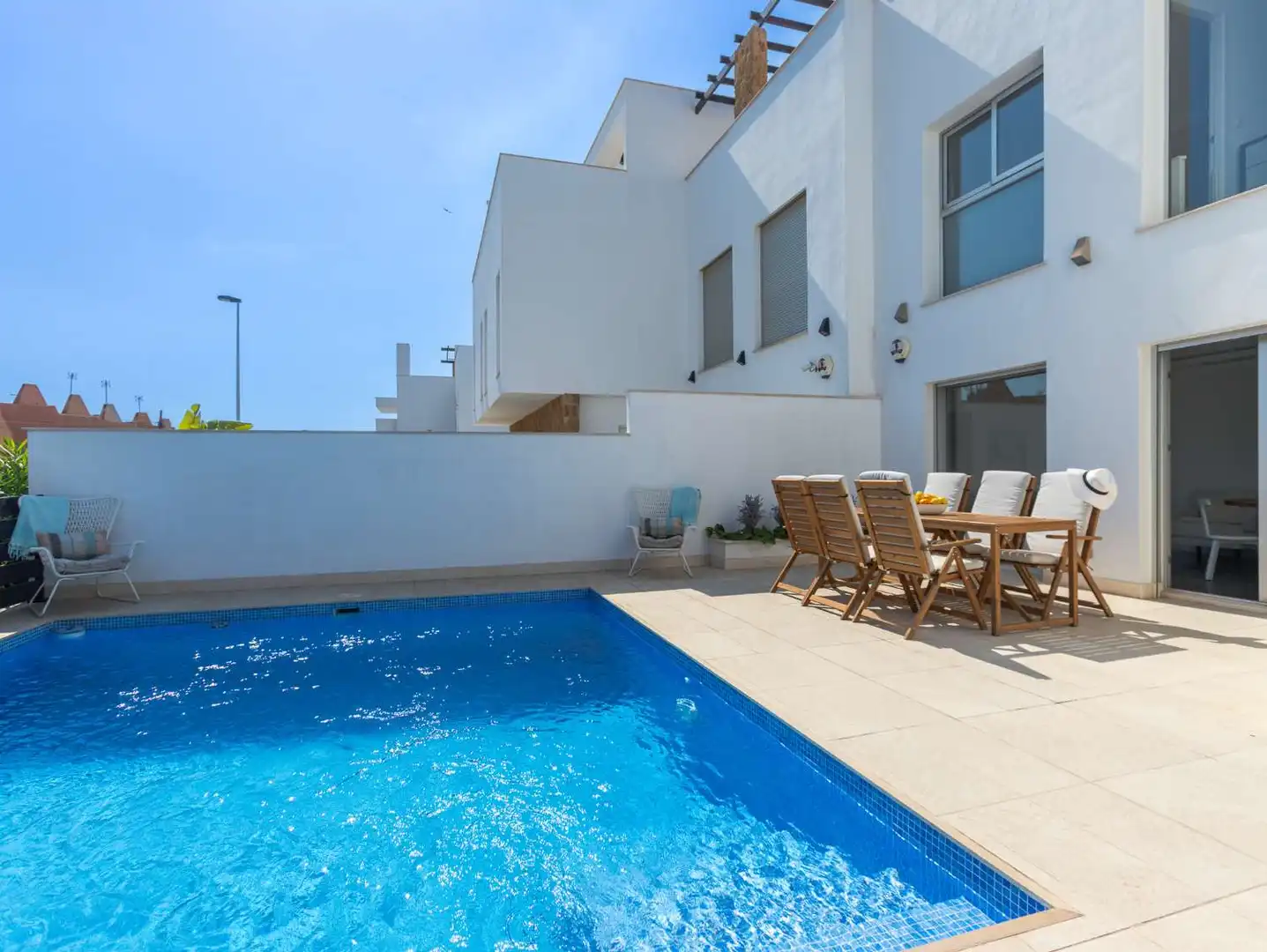 Piscina de Casa adosada en venda en Torrevieja amb Aire condicionat, Calefacció i Terrassa