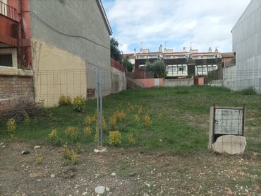 Terrenys i solars en venda a Sant Llorenç d'Hortons