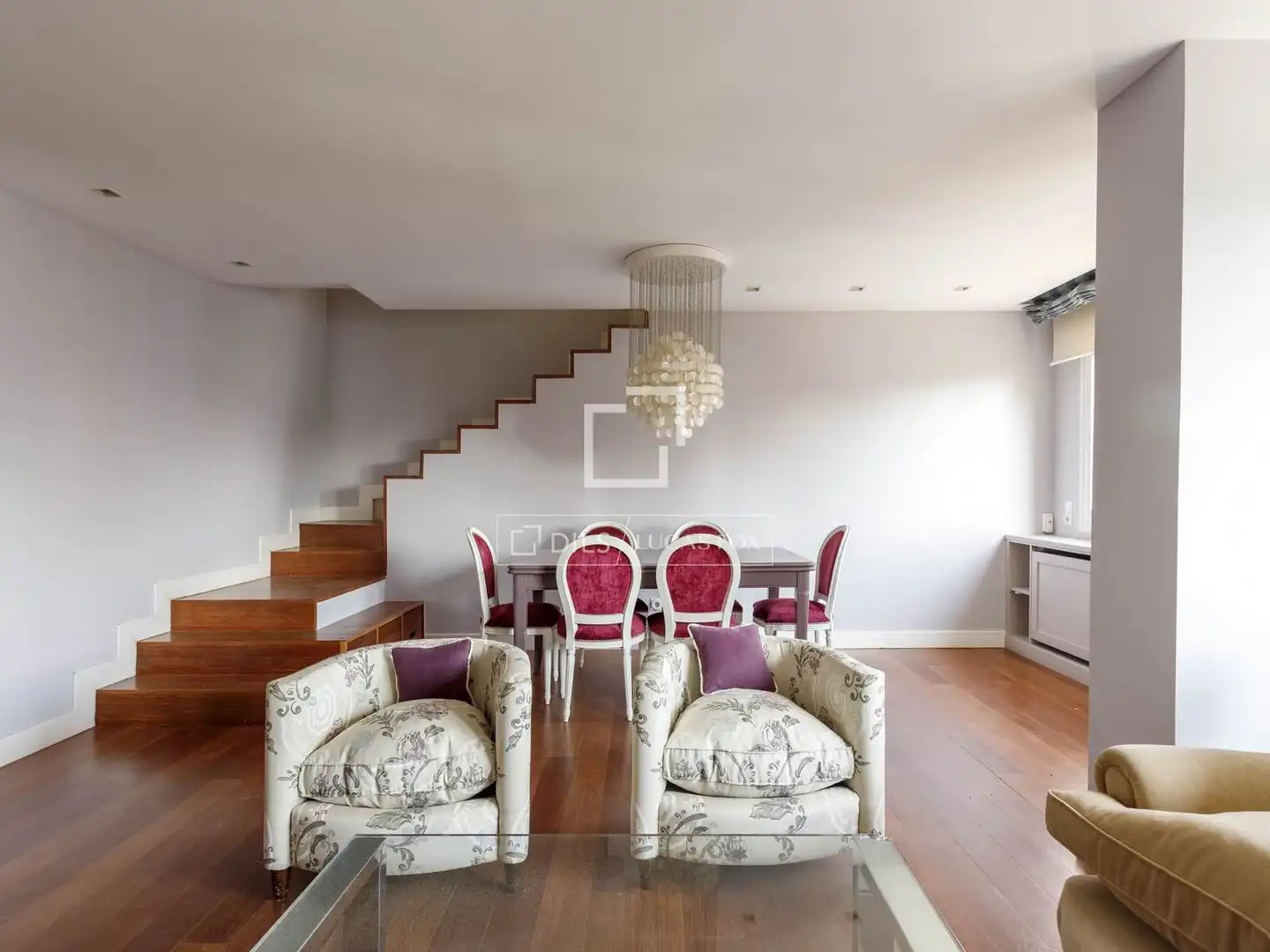 Wohnzimmer von Dachboden zur Miete in Madrid mit Klimaanlage, Heizung und Parkett