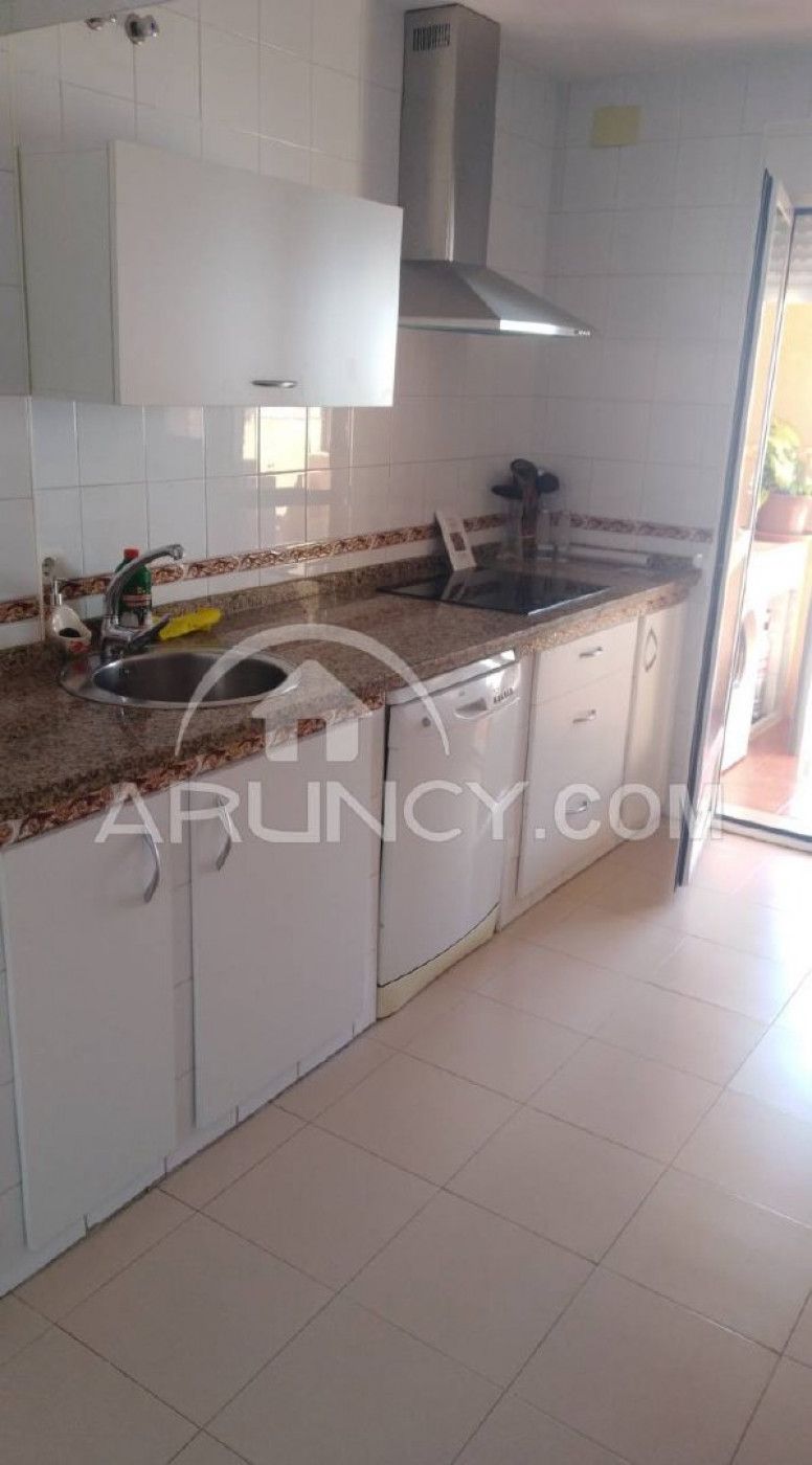 Cuina de Casa o xalet de lloguer en Utrera amb Aire condicionat