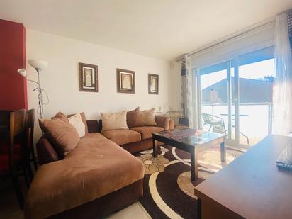 Sala d'estar de Dúplex en venda en Figueres amb Calefacció, Terrassa i Balcó