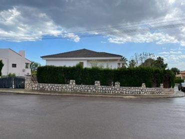 Villa in vendita a Calle C 10