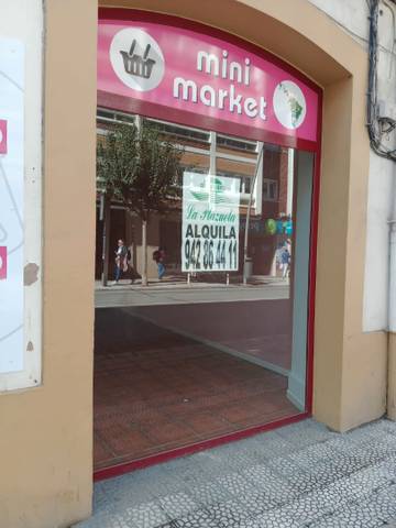 Local comercial en Alquiler en Calle de la Ronda, 20 en Centro