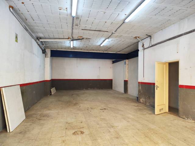 Local comercial en Alquiler en Les Arenes - La Grípia  Can Montllor