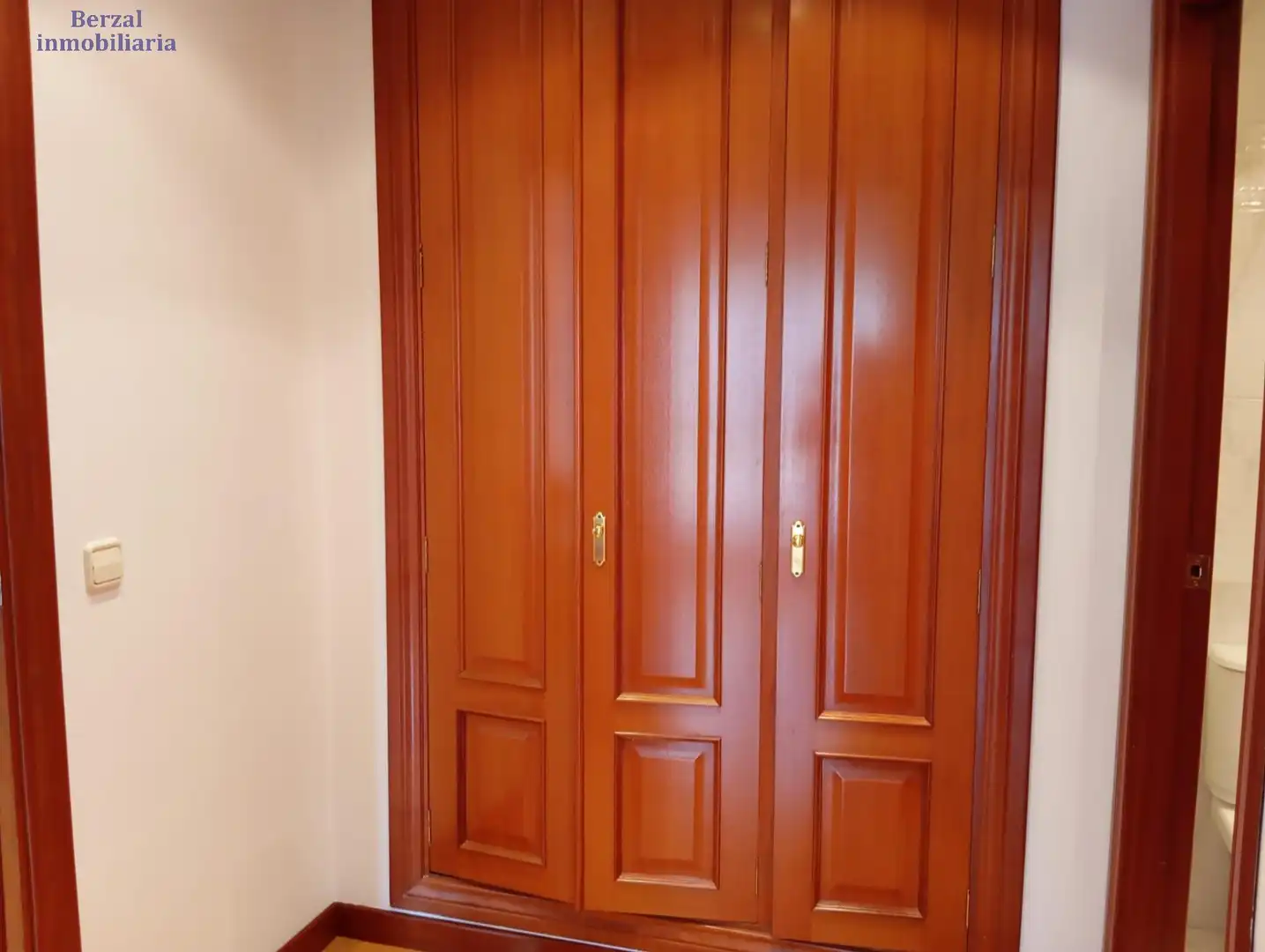 Piso de alquiler en  Logroño con Calefacción, Jardín privado y Terraza
