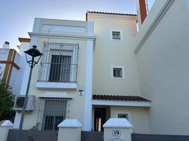 Adossat en venda a Calle ALVAREZ QUITERO