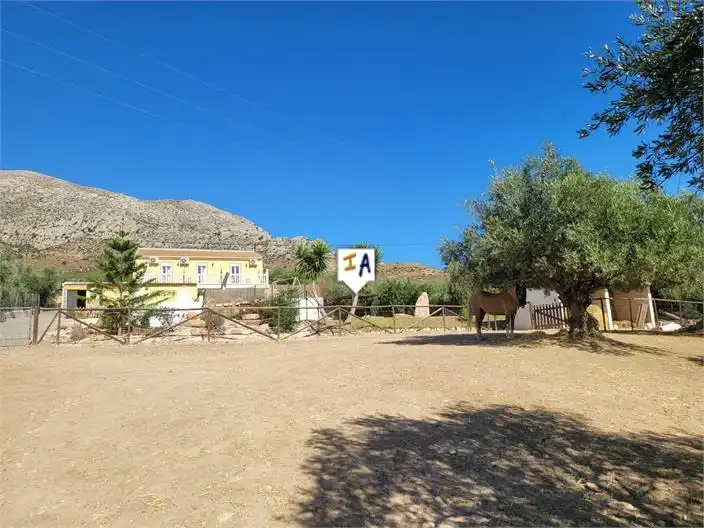Exterior view of Houses for sale in Valle de Abdalajís  with Air Conditioner and Storage room