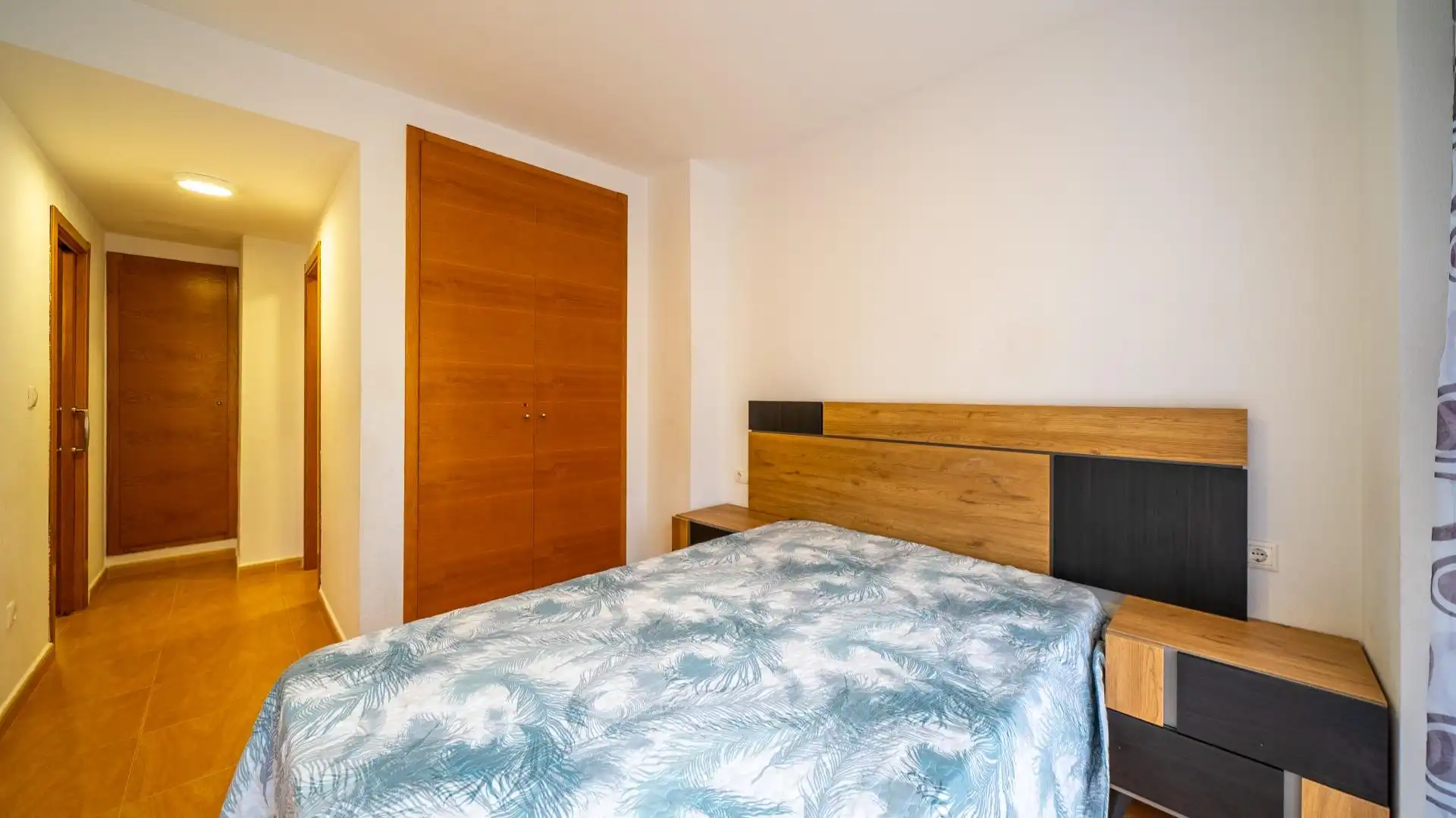 Habitación de Apartamento en venta en Alicante / Alacant con Aire acondicionado, Calefacción y Amueblado