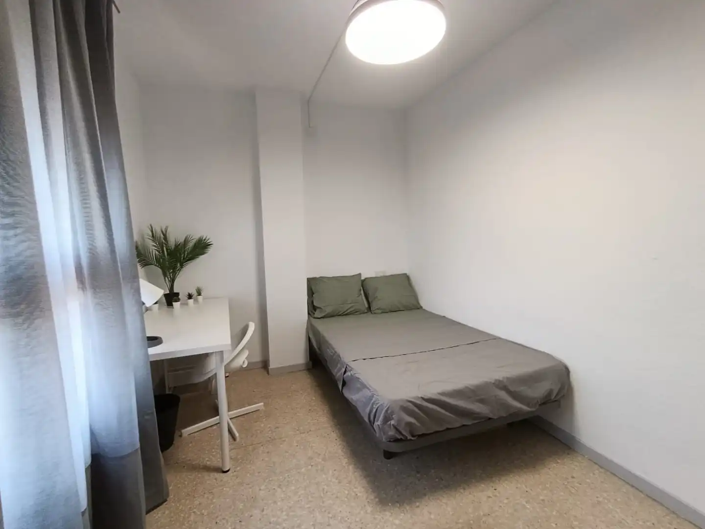 Habitación en Calle Najarra, Entrevías