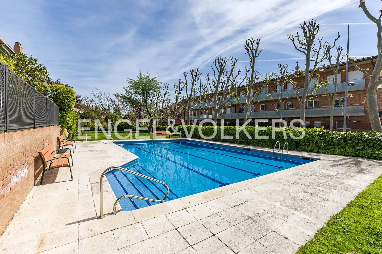 Piscina de Piso en venta en Sant Cugat del Vallès con Aire acondicionado, Calefacción y Parquet