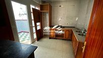 Kitchen of Flat for sale in Lucena