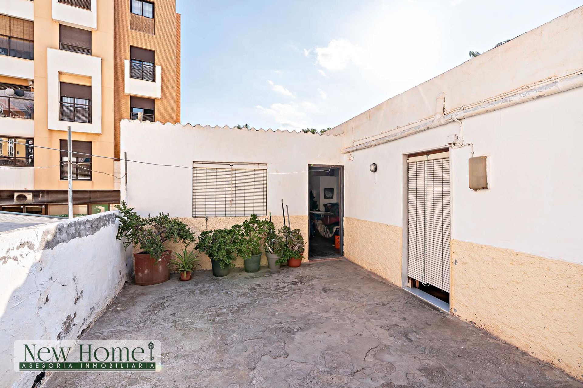 Exterior view of Flat for sale in Roquetas de Mar