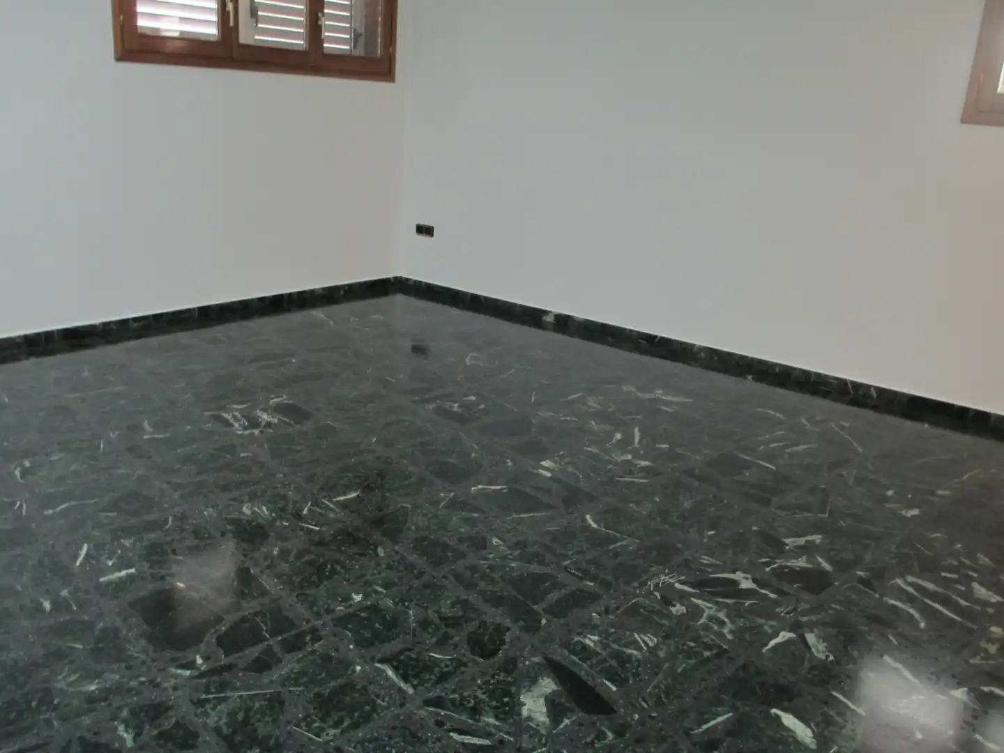 Casa adosada en venda en Sant Celoni amb Calefacció, Terrassa i Traster
