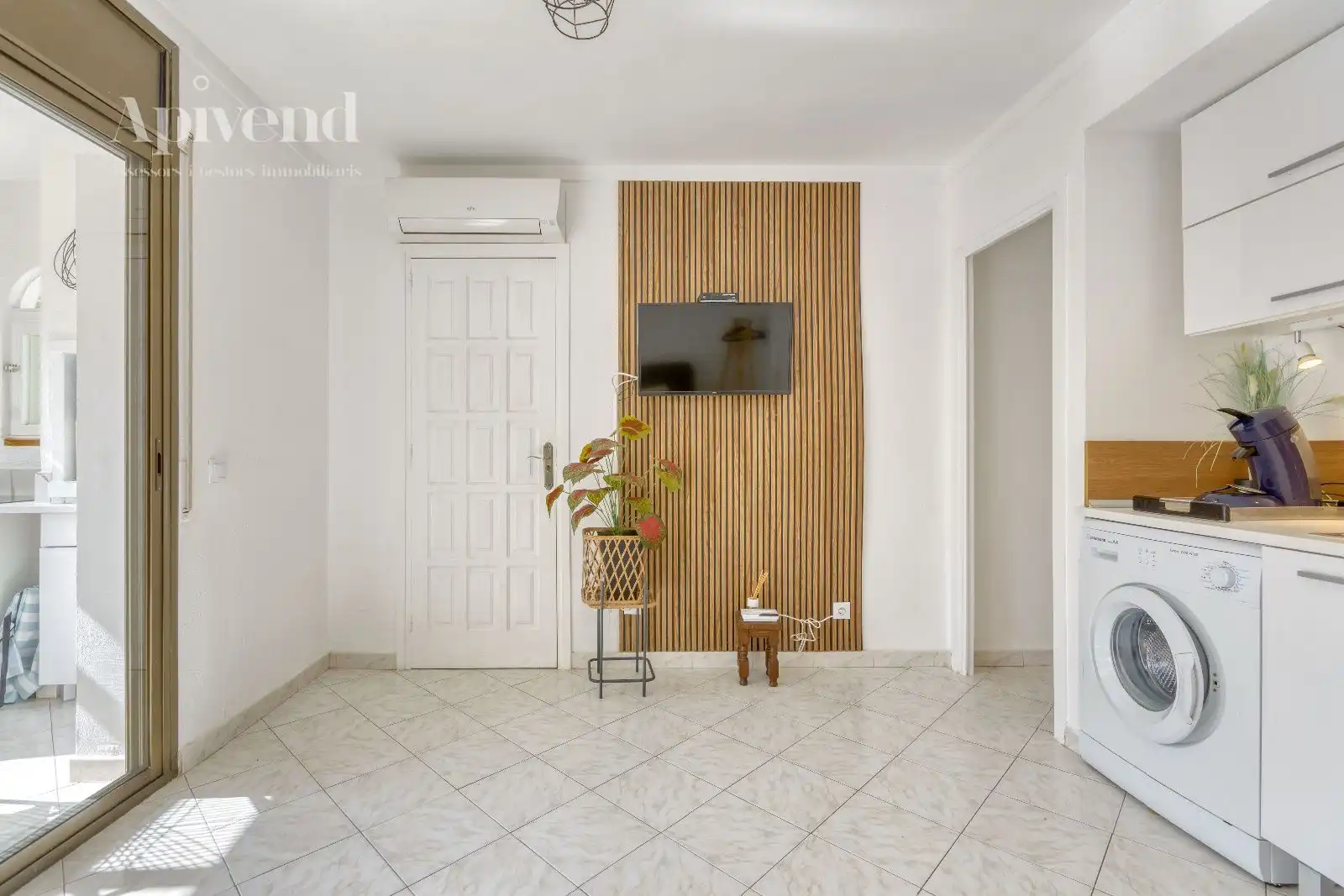Flat with pool for sale in Josep Carner, imagen 7