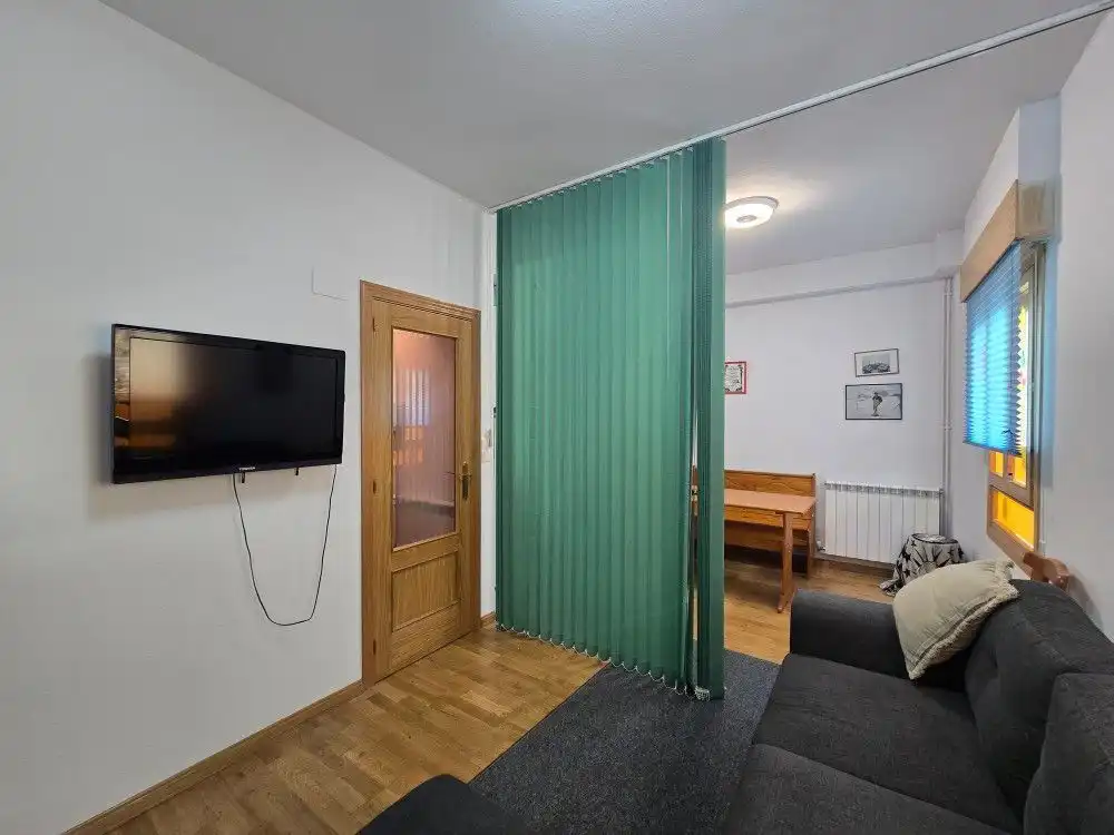 Sala de estar de Dúplex en venta en Canfranc, Huesca