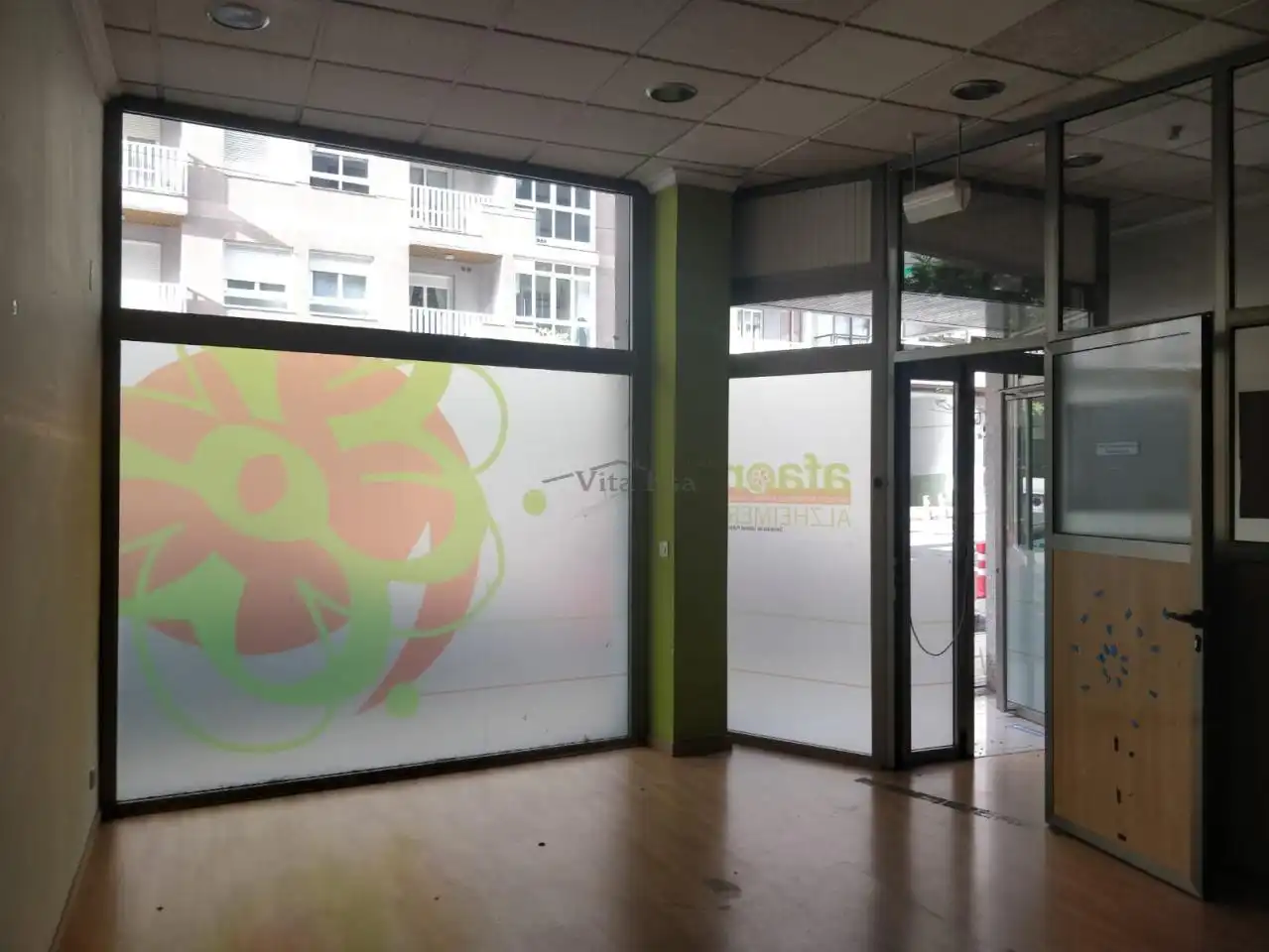 Geschaftsraum zur Miete in Ourense Capital  mit Klimaanlage
