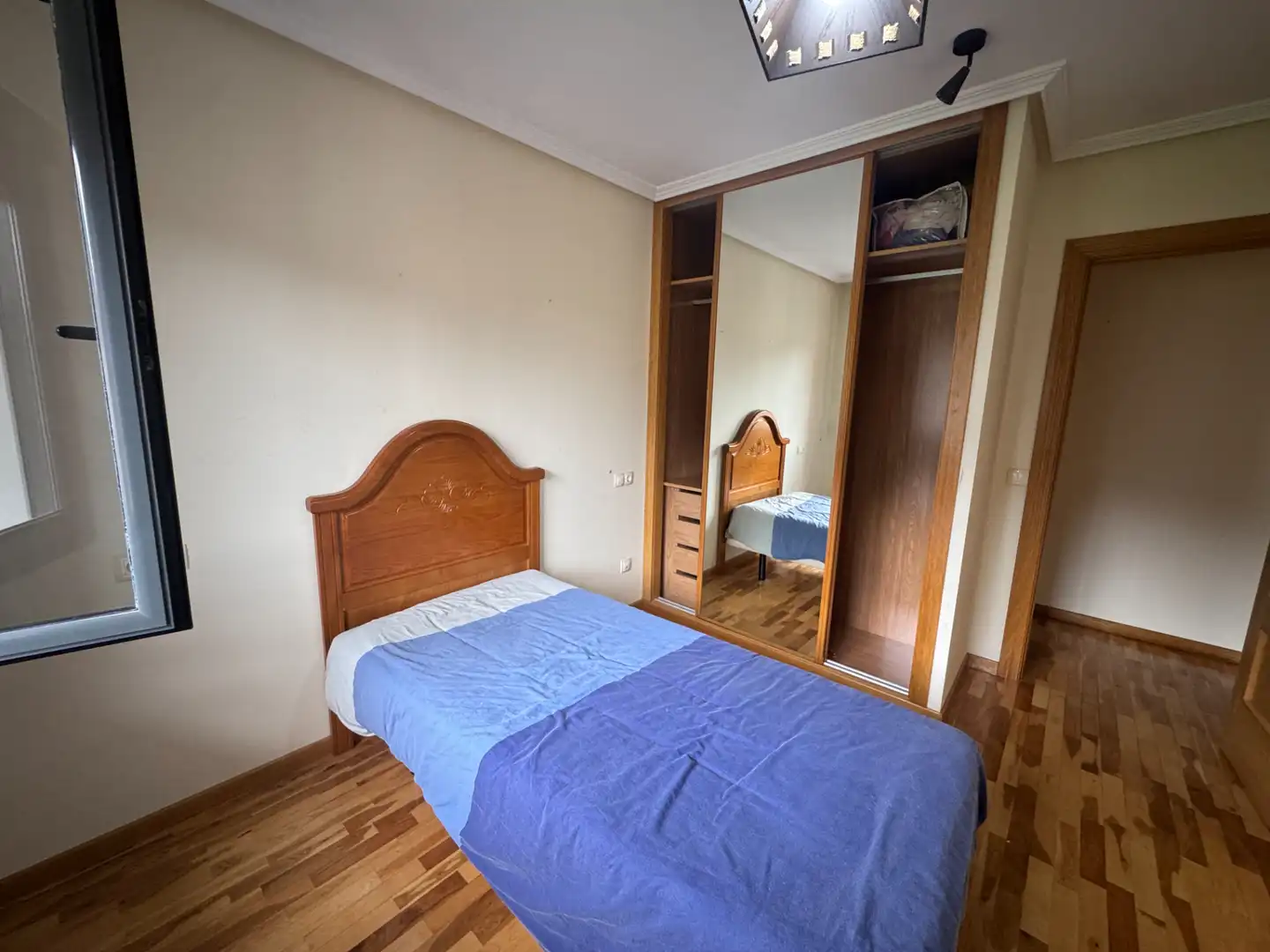 Habitación de Piso en venta en Salas, Asturias