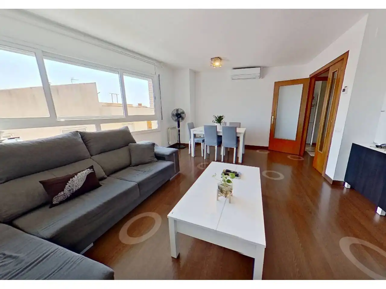 Sala de estar de Dúplex en venta en Terrassa con Terraza y Balcón