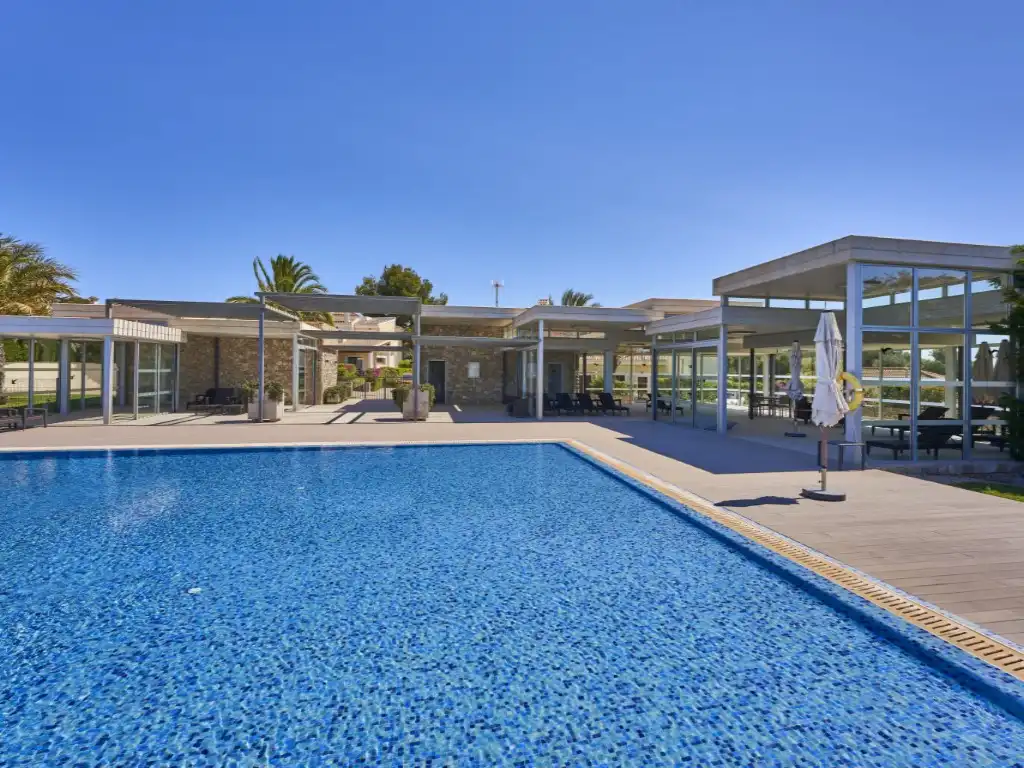 Piscina de Casa o chalet en venta en Calvià con Aire acondicionado, Calefacción y Jardín privado