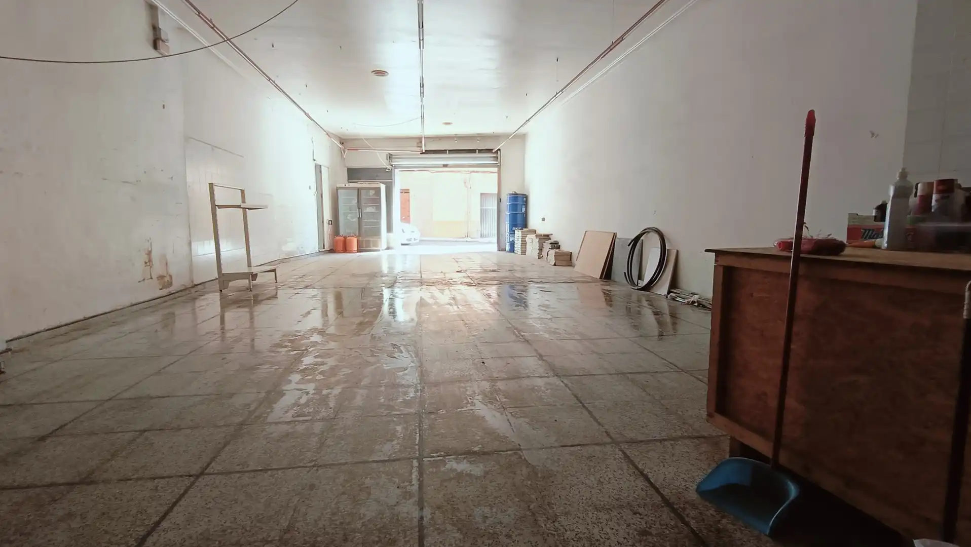 Local comercial en alquiler en Llombai, imagen 3