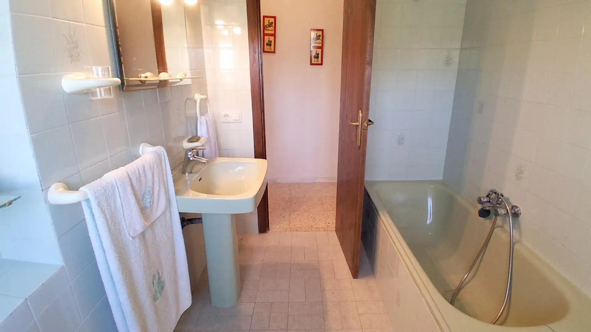 Baño de Finca rústica en venta en Almenara de Tormes