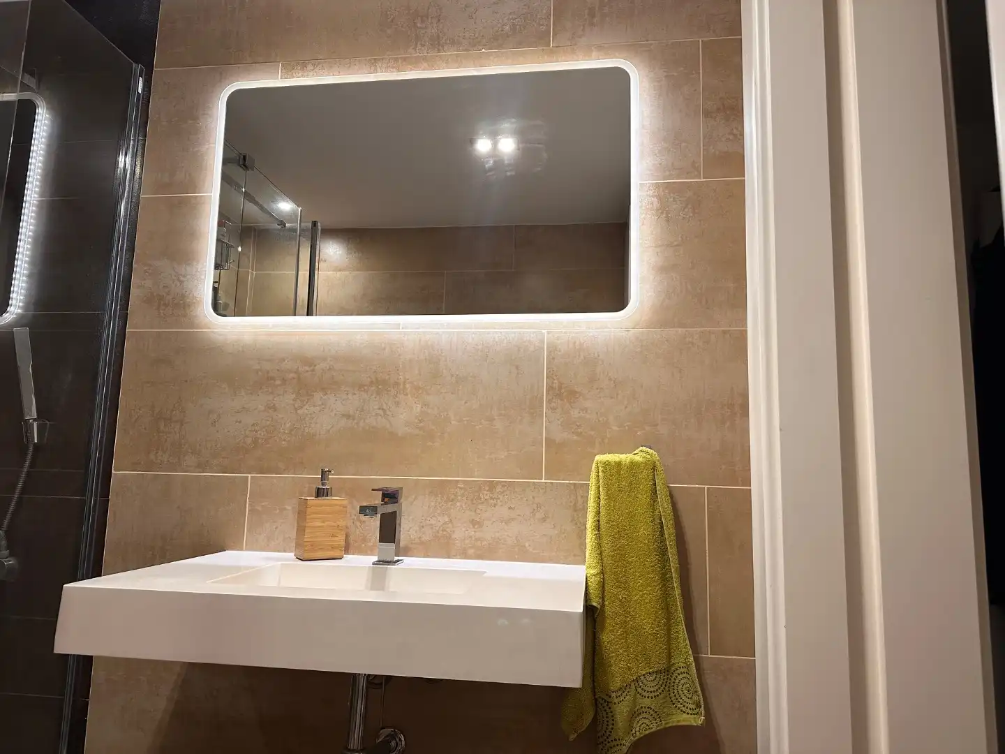 Bathroom of Houses for sale in Tomares  with Air Conditioner and Terrace